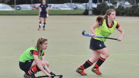 Girls Hockey