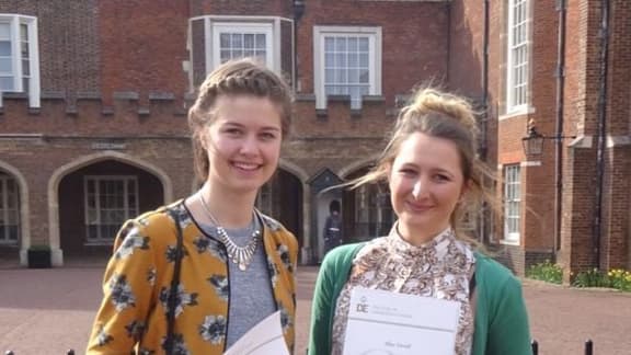 Gold Duke of Edinburgh Awards for Old Woodbridgians