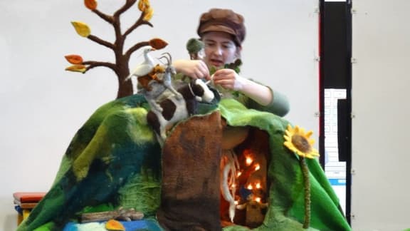 Queen's House children visit Theatre in Suffolk