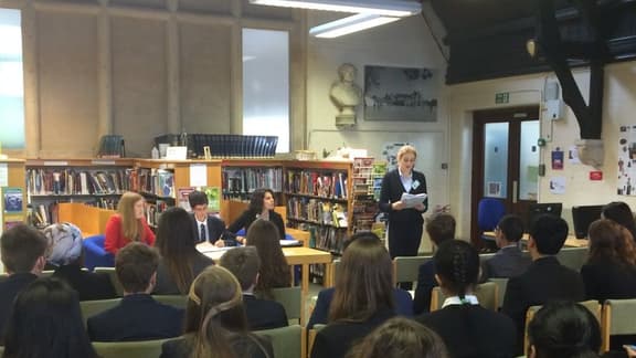 Woodbridge students attend MUN Conference at Reigate